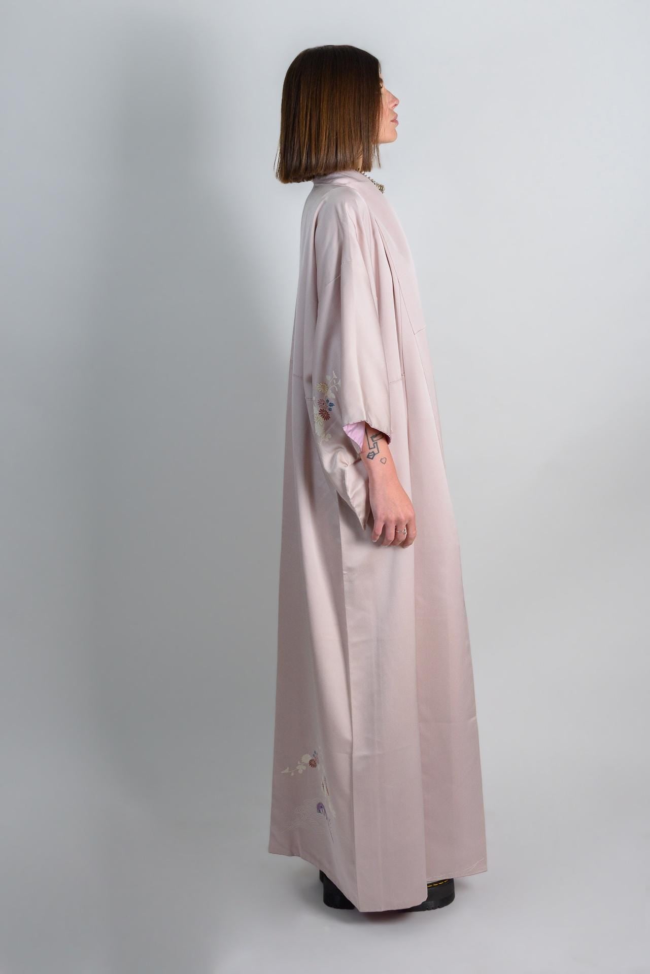 Handmade Silk Kimono Robe: Mystic Blossom Japanese Fashion