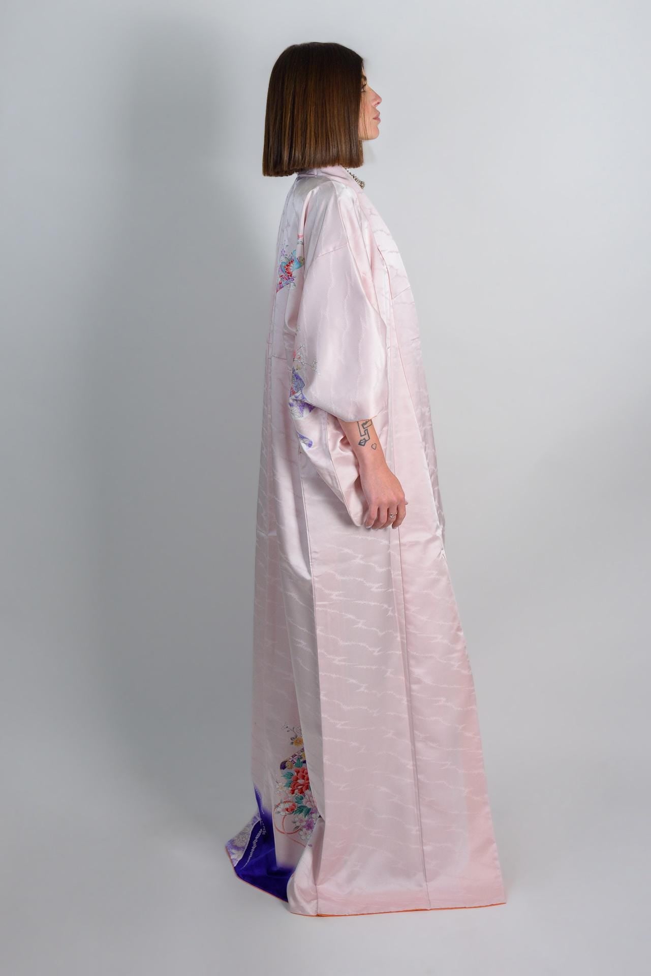 Handmade Silk Kimono Robe: Royal Bloom Storm, Japanese Fashion