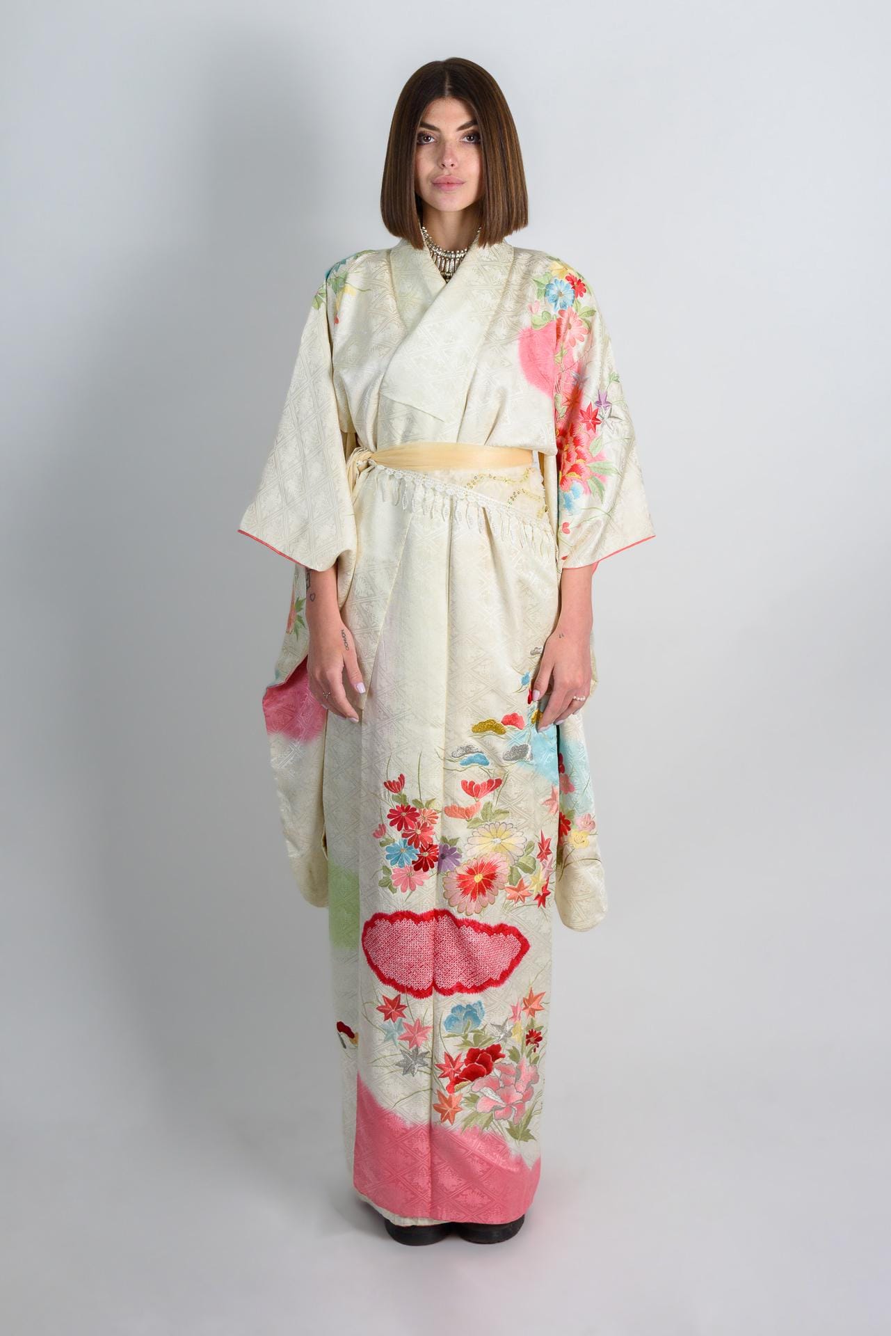 Handmade Silk Kimono Robe: Japanese Floral Jacquard, Bold Colors