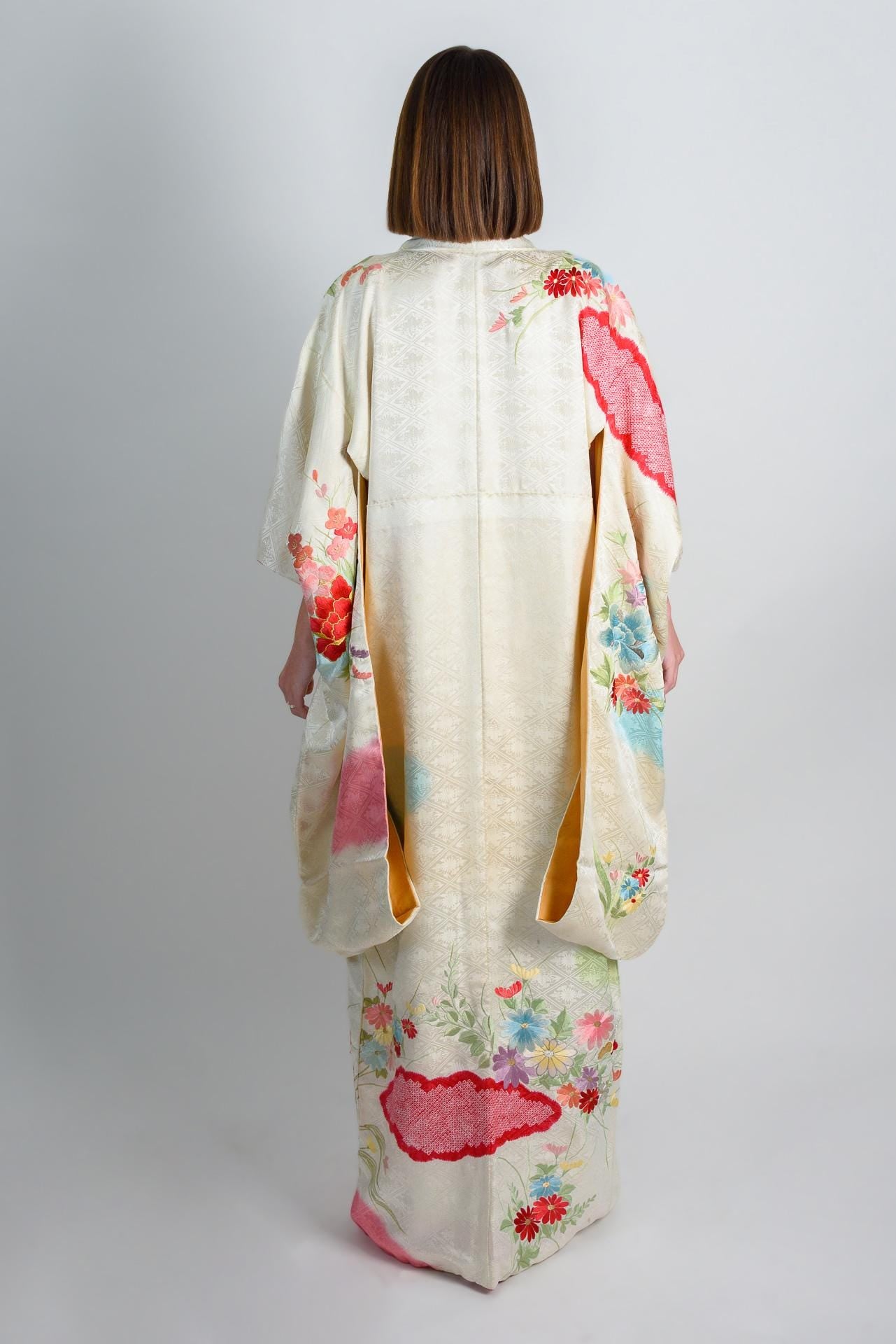 Handmade Silk Kimono Robe: Japanese Floral Jacquard, Bold Colors