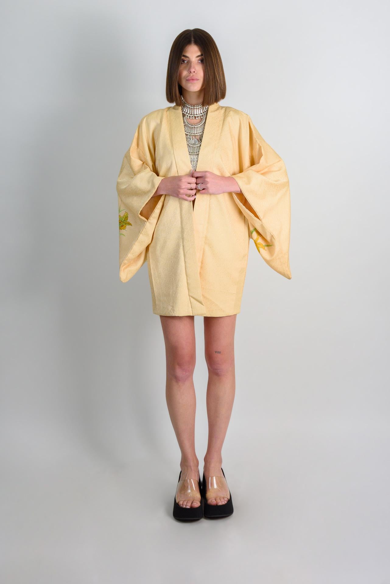 Vintage Silk Haori: Japanese Kimono Robe, Hand-Painted Lilies