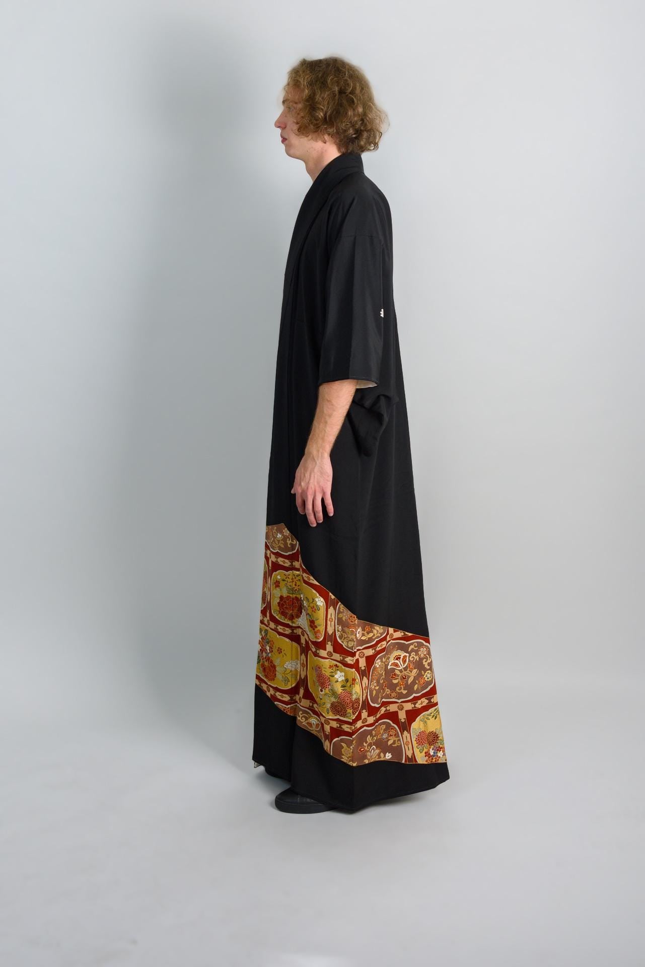 Mens Black Kimono Robe | Handmade Japanese Montsuki with Crests