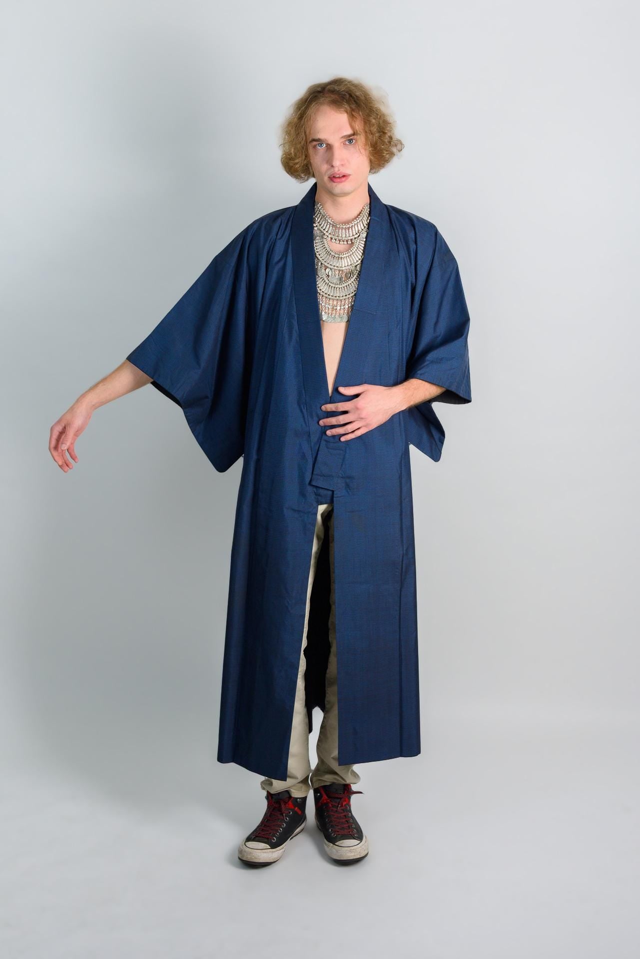 Handmade Indigo Kimono Robe: Japanese Minimalist Darkwear