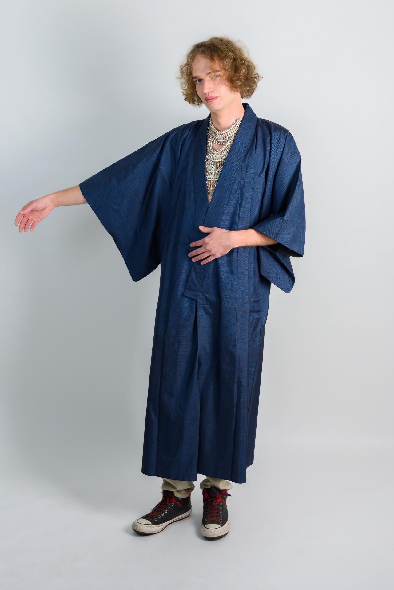 Handmade Indigo Kimono Robe: Japanese Minimalist Darkwear