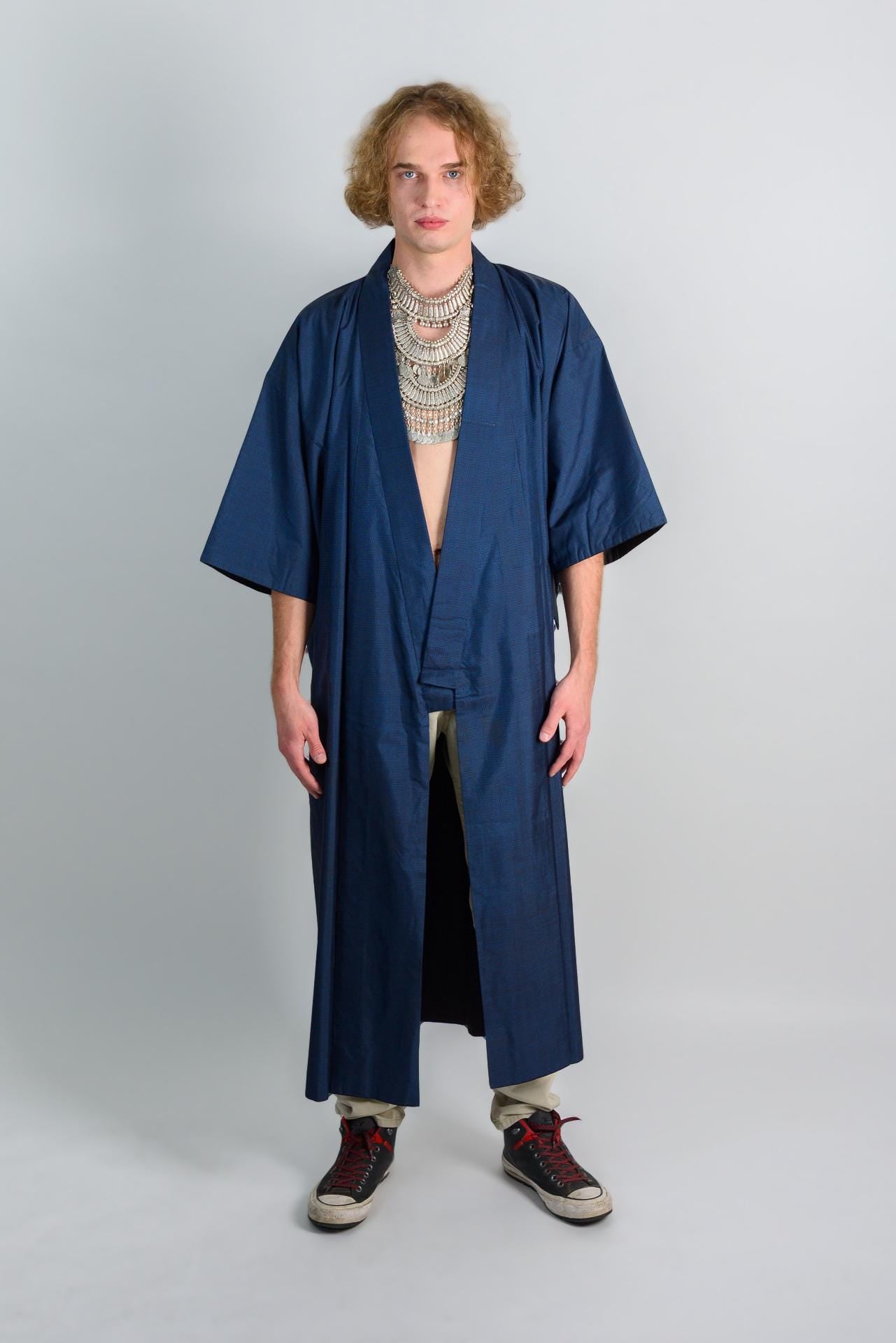 Handmade Indigo Kimono Robe: Japanese Minimalist Darkwear