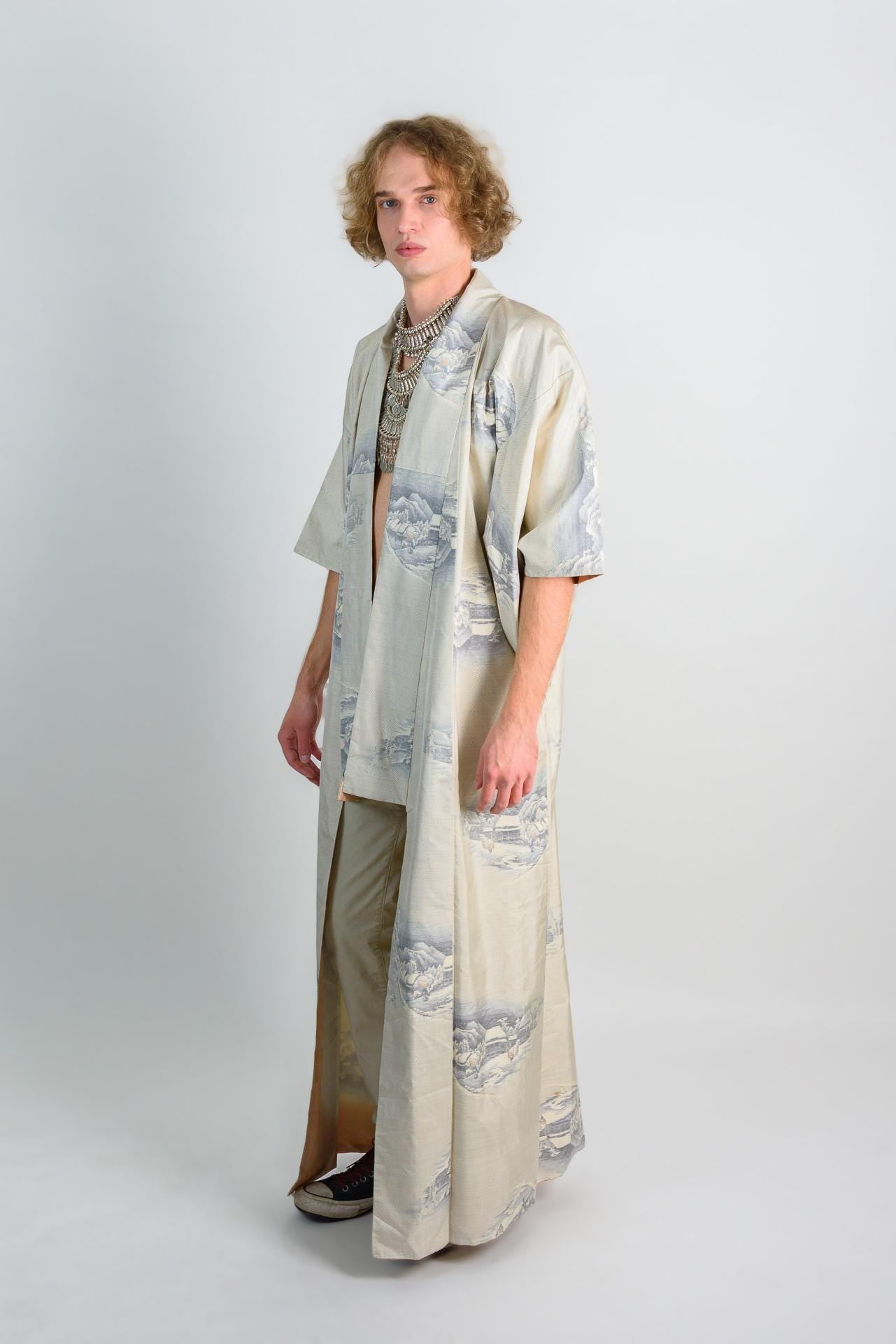 Handmade Japanese Kimono Robe: Ivory Mountain Print, Boho Festival Fashion