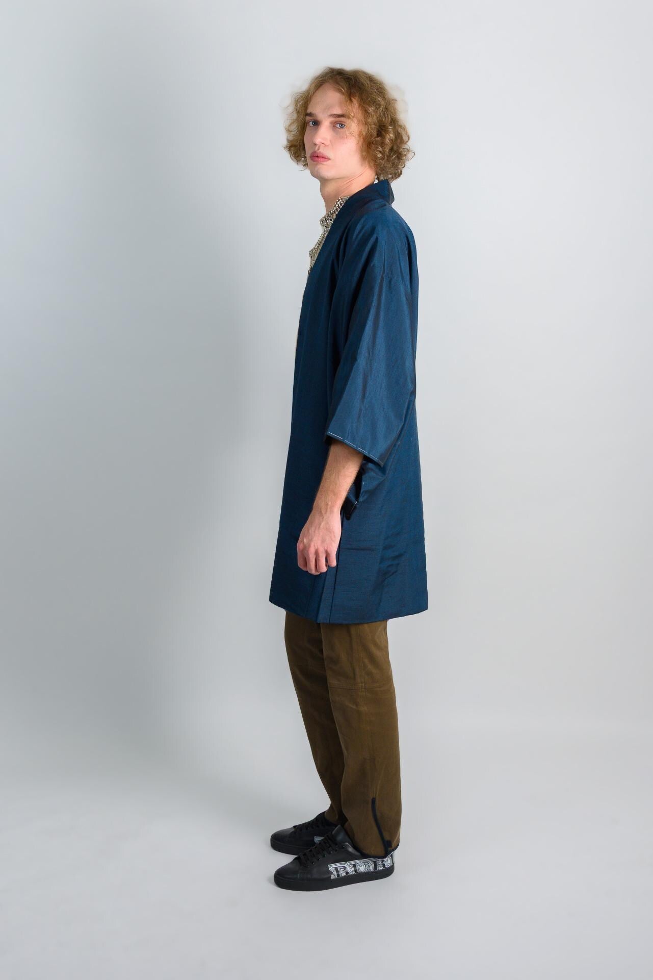 Ocean Depth Haori (羽織 – haori) – Japanese Men’s Short Kimono Jacket