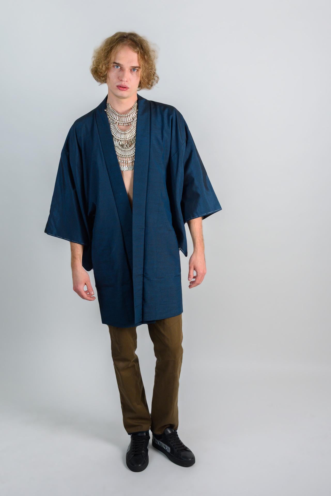 Ocean Depth Haori (羽織 – haori) – Japanese Men’s Short Kimono Jacket