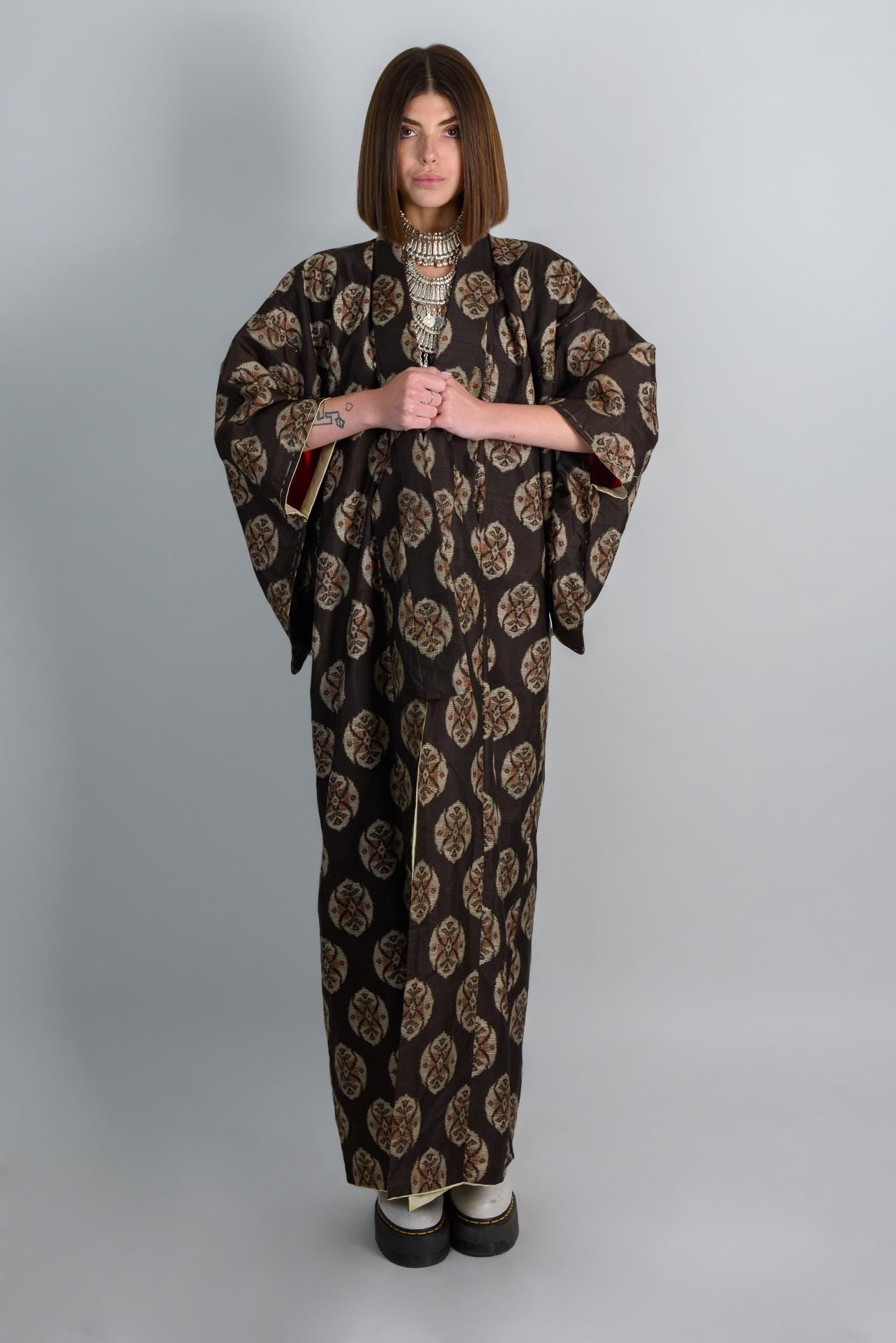 Floral Medallion Silk Kimono Robe | Handmade Japanese Clothing