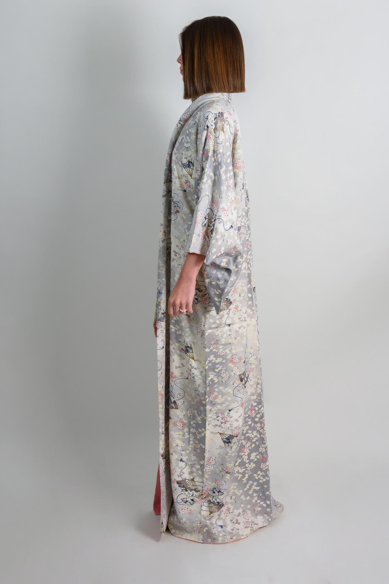 Handmade Silk Kimono | Floral Carriage Motif, Silver Gray Japanese Robe