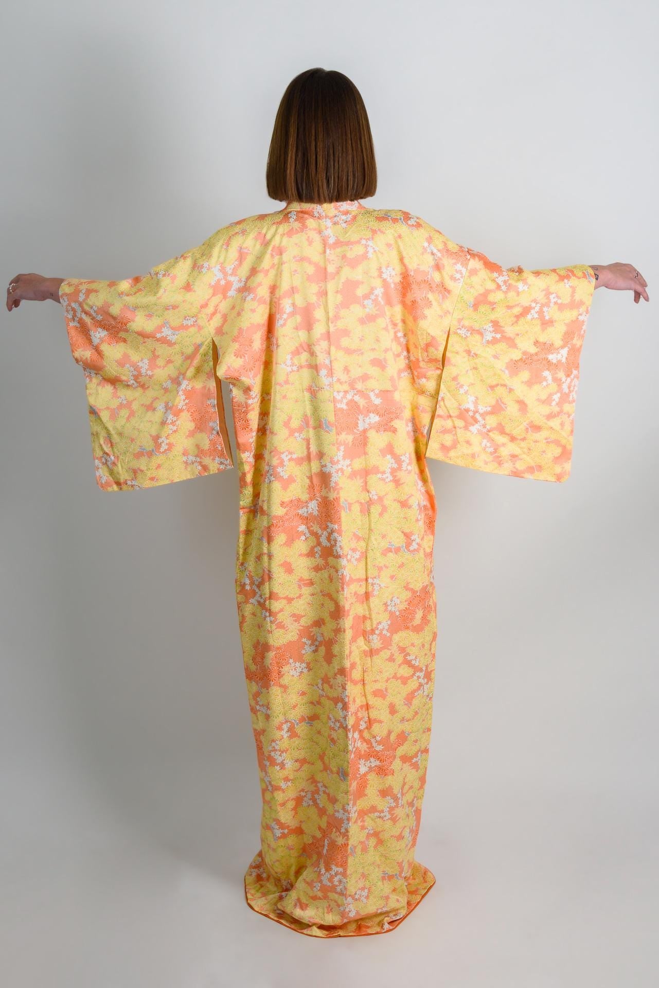 Handmade Silk Kimono Robe: Sunset Chrysanthemum Japanese Fashion