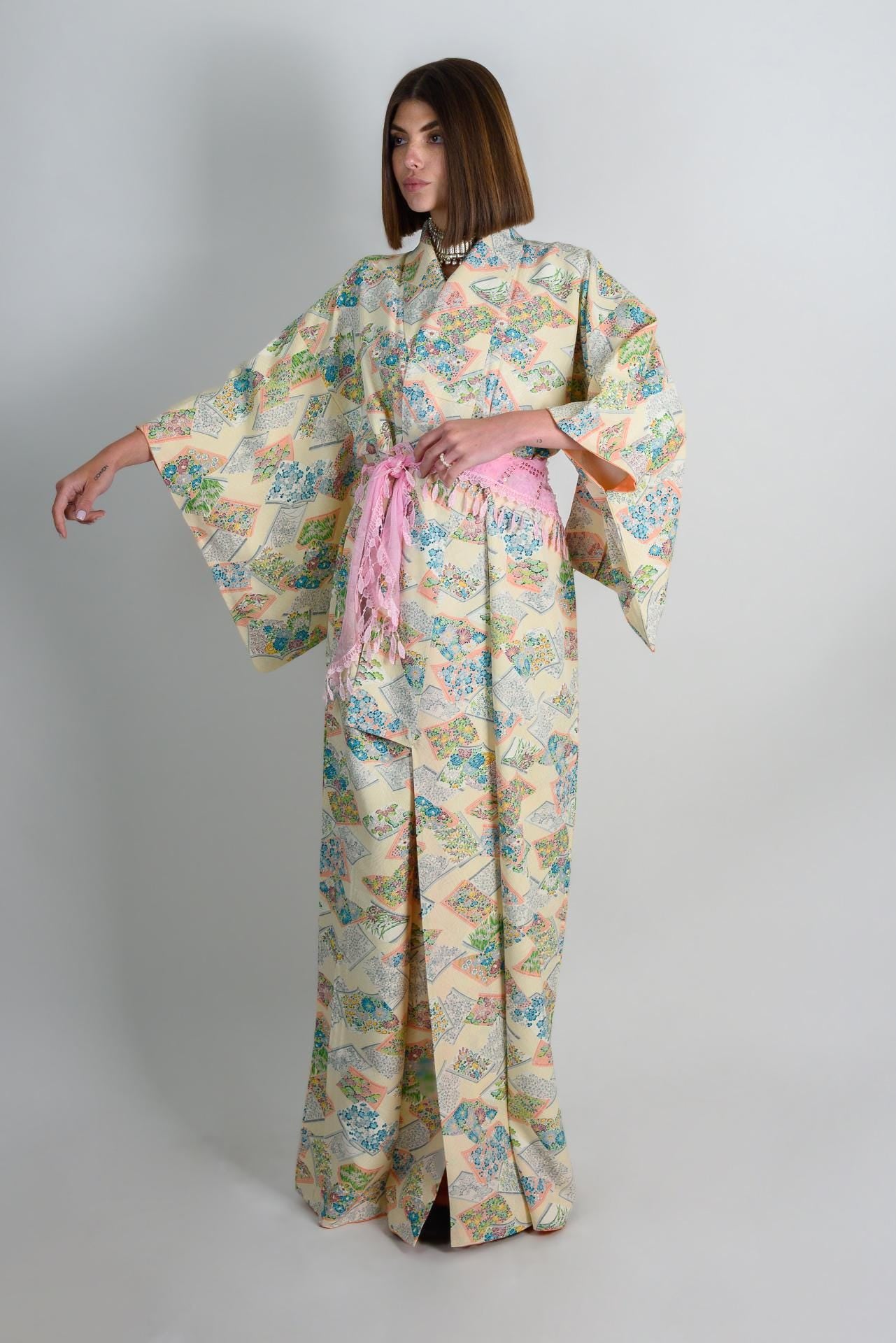 Handmade Silk Kimono Robe: Japanese Floral Paper Petal Design