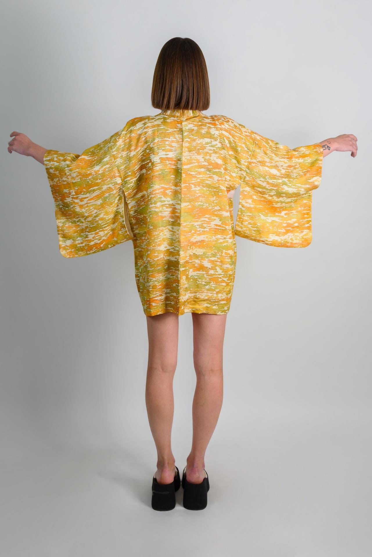 Handmade Silk Haori Kimono Jacket | Abstract Golden Yellow Japanese Robe