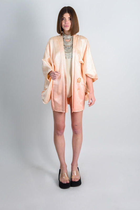 Peach Silk Haori Kimono: Vintage Japanese Robe, Floral Rinzu Pattern