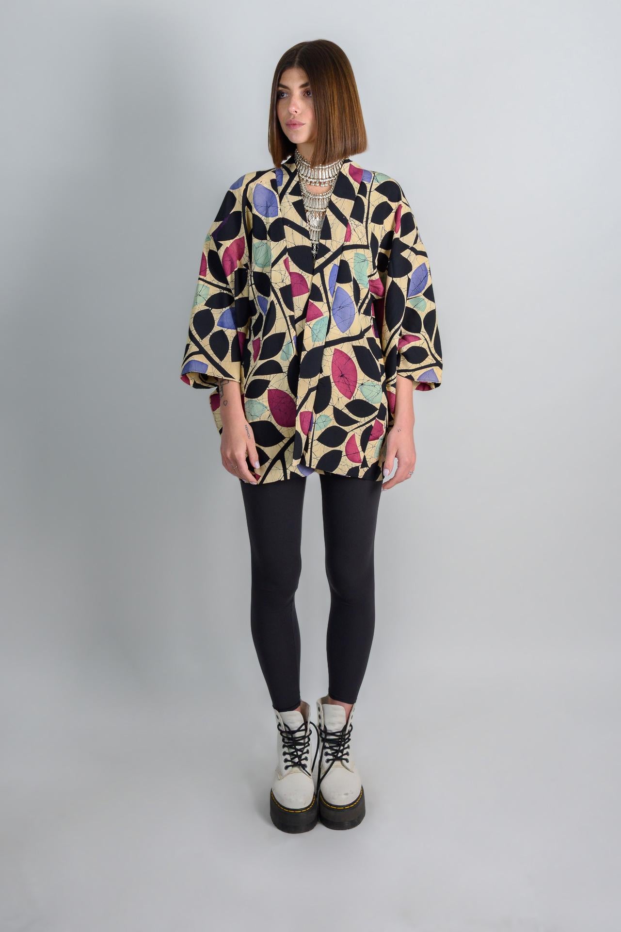 Vintage Silk Haori: Japanese Kimono Jacket, Abstract Leaf Print