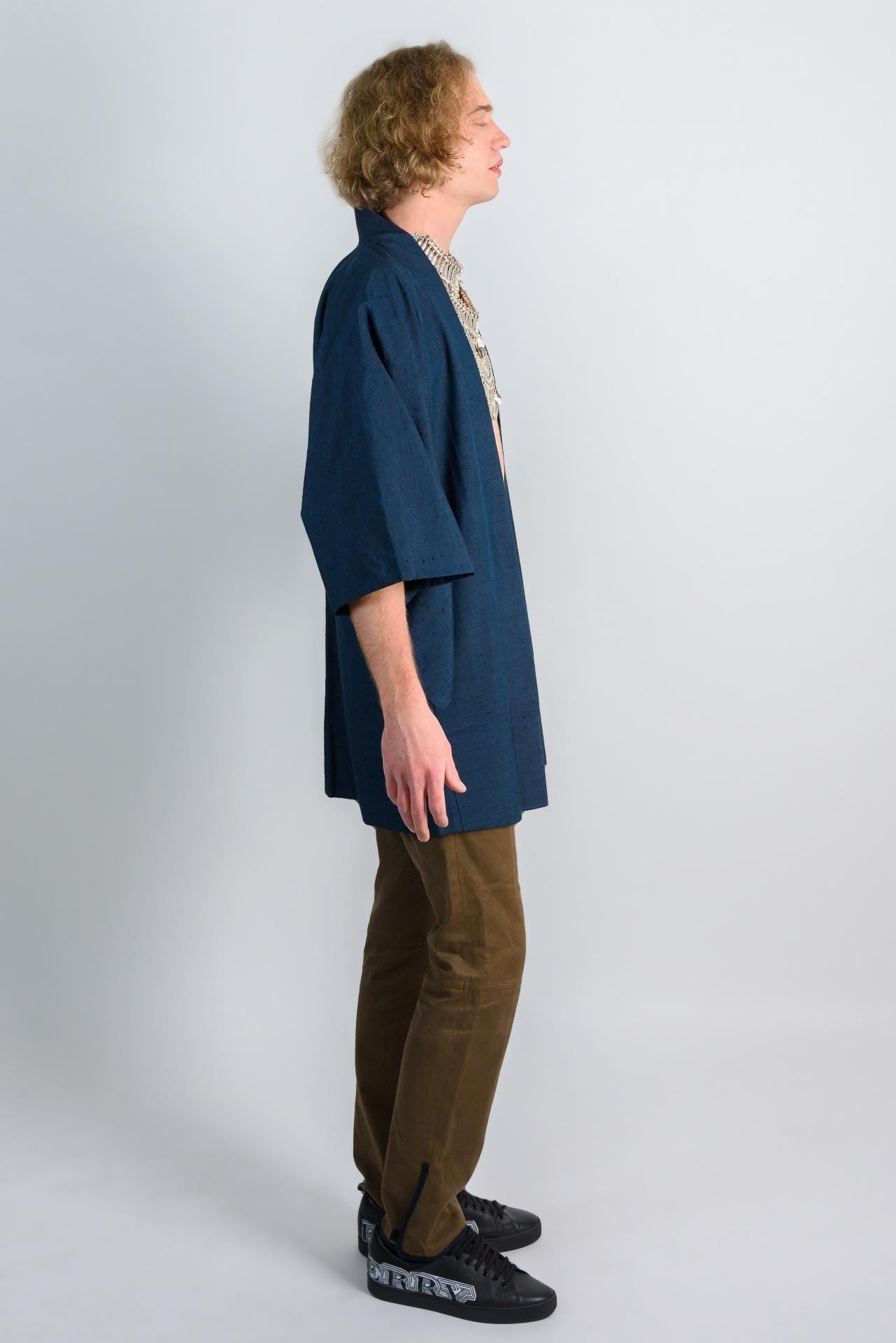 Ocean Ember Kimono (着物 – kimono) – Japanese Men’s Haori in Navy Slub Weave