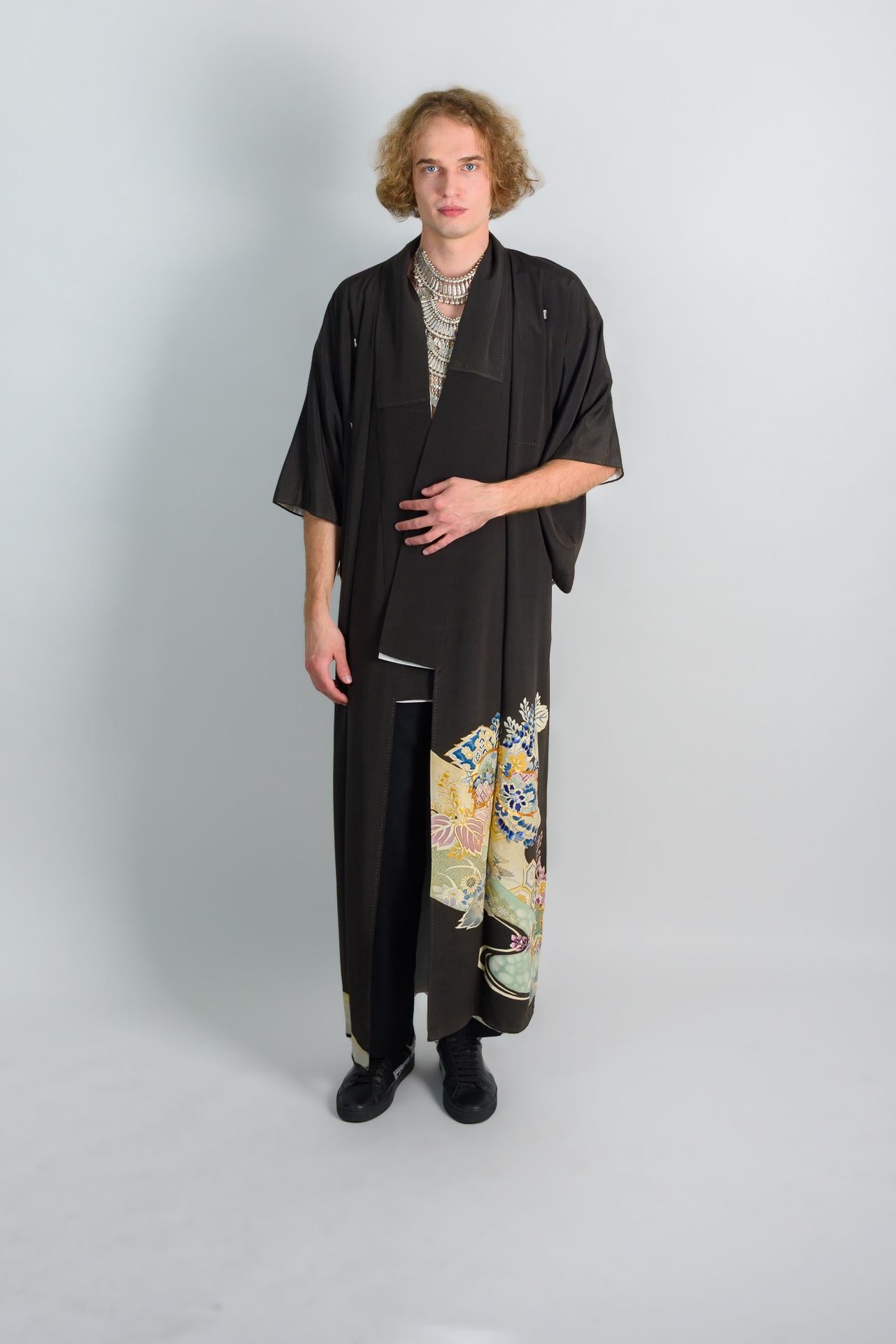 Handmade Japanese Kimono Robe: Black Montsuki with Floral Crests