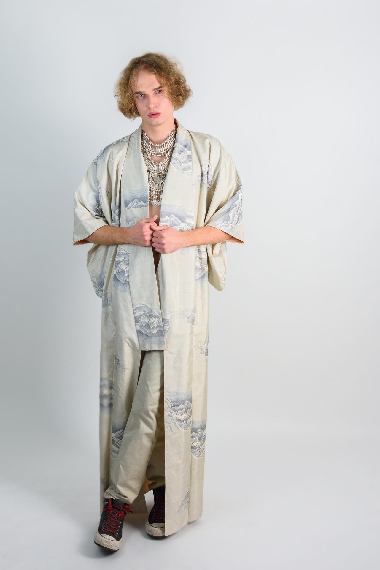 Handmade Japanese Kimono Robe: Ivory Mountain Print, Boho Festival Fashion