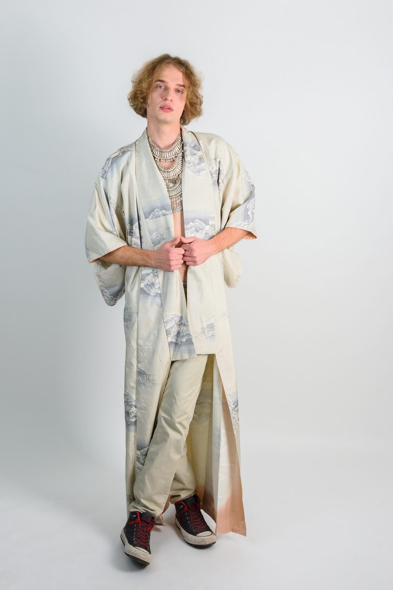 Handmade Japanese Kimono Robe: Ivory Mountain Print, Boho Festival Fashion