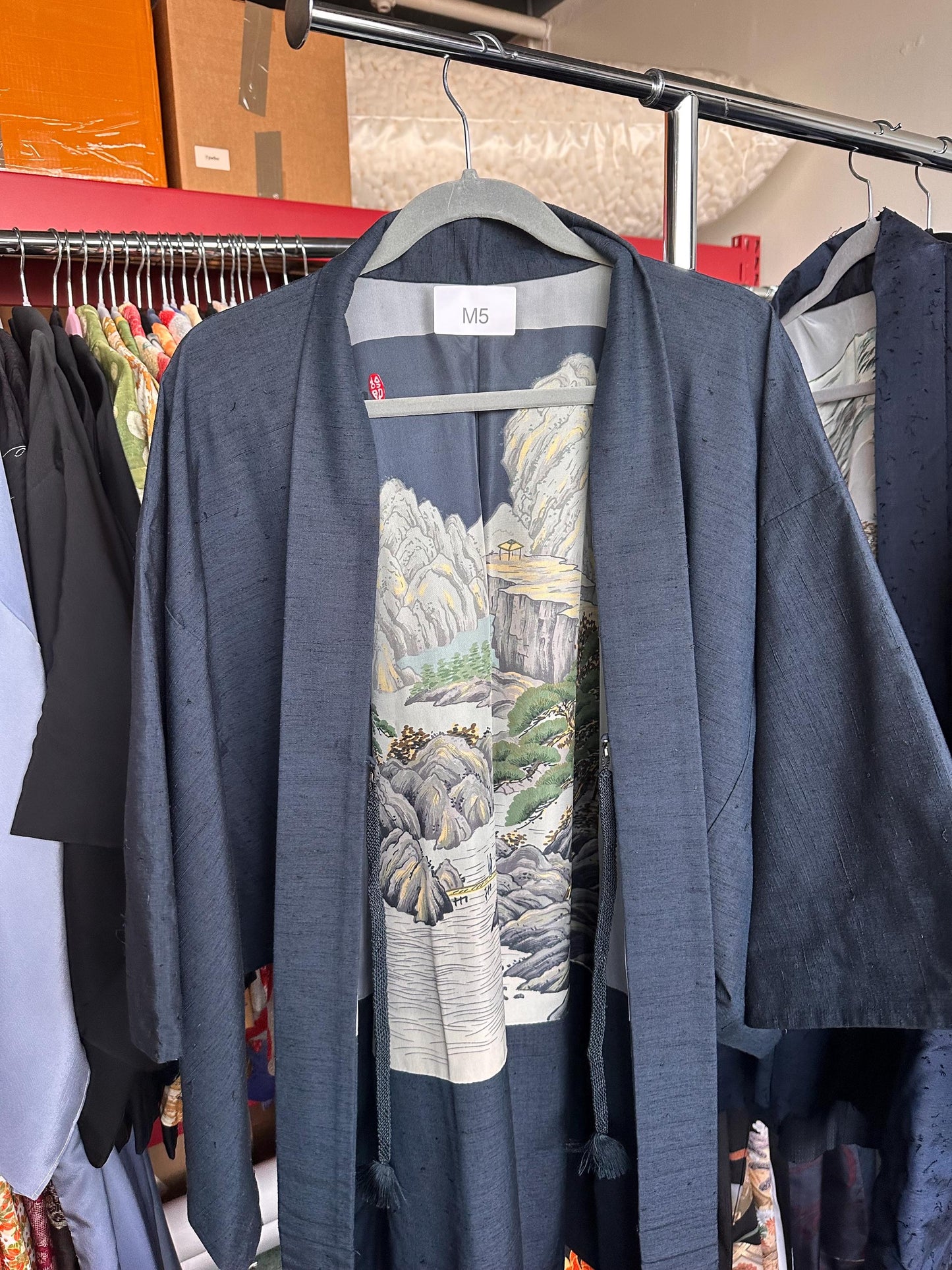 Ocean Ember Kimono (着物 – kimono) – Japanese Men’s Haori in Navy Slub Weave