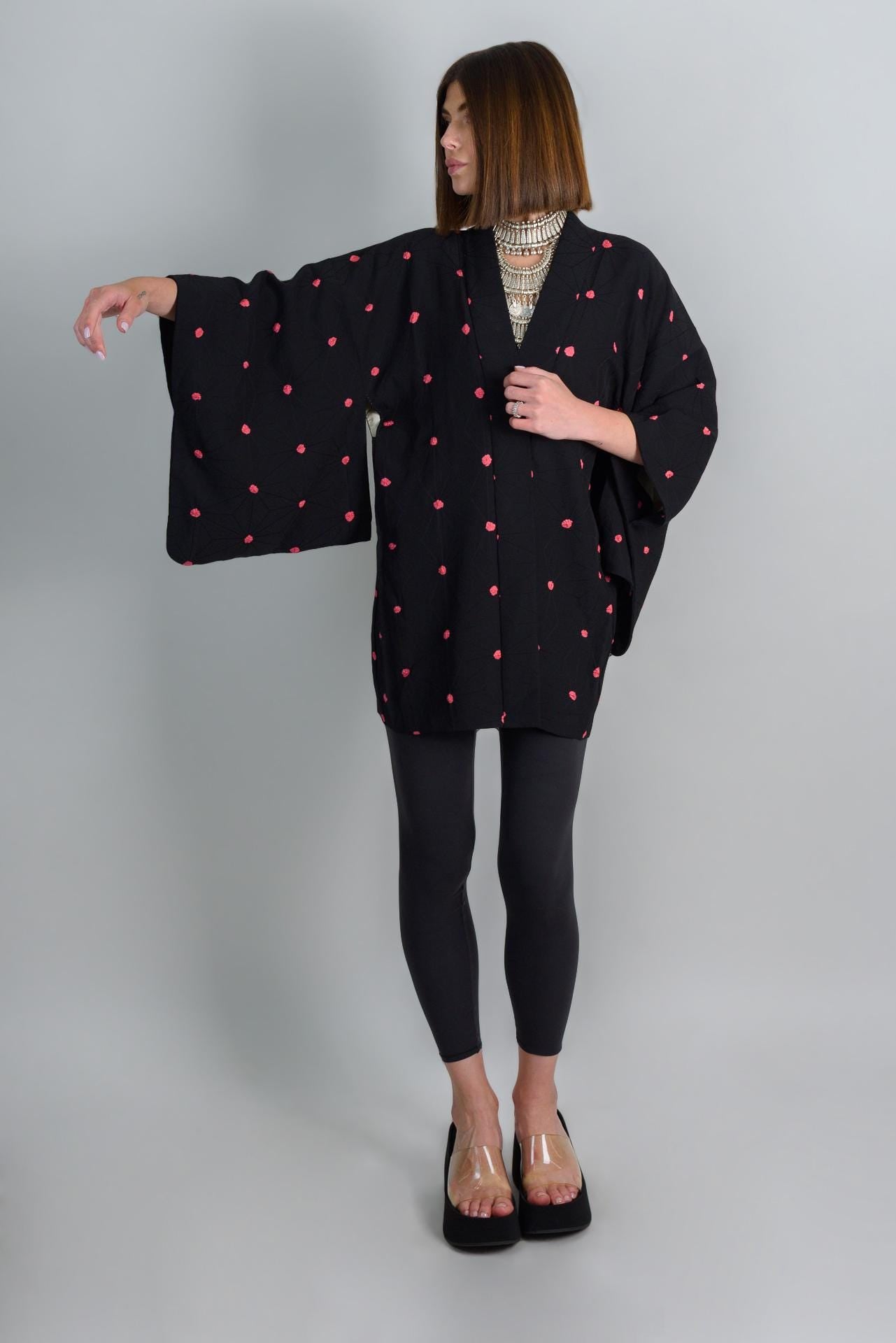 STRAWBERRY NIGHT ORACLE|silk kimono|haori jacket|boho robe|festival outfit|witchy clothing|dark academia|japanese fashion