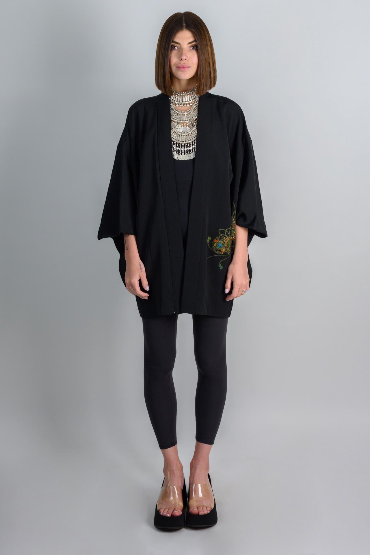ROYAL THREAD DANCER|silk kimono|black haori|boho robe|japanese jacket|festival fashion|vintage japan|spiritual clothing